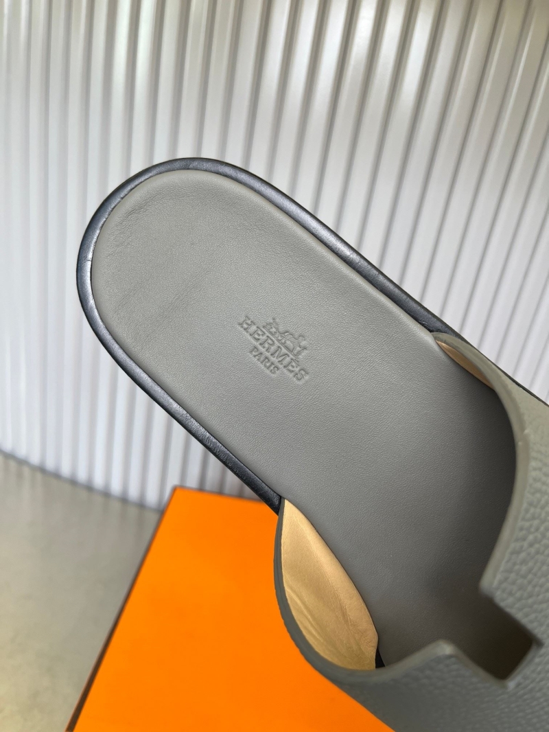 H**me5 slippers